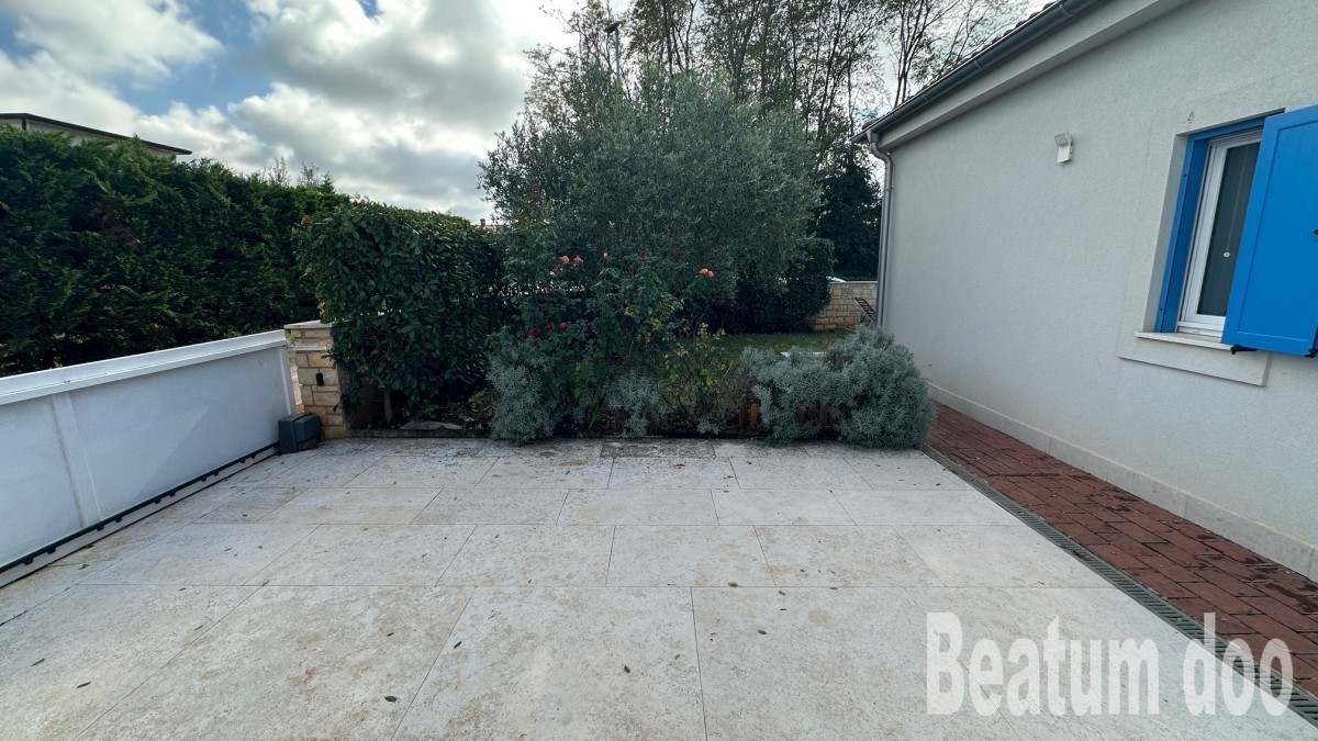 Casa in vendita, piano terra, completamente arredata, vicino a Cittanova