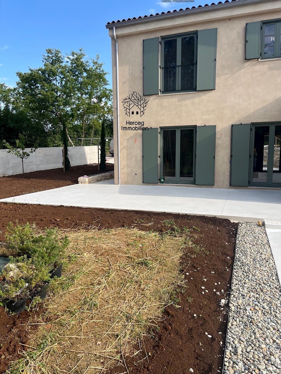 ISTRIA, GRAČIŠĆE – Villa nella natura