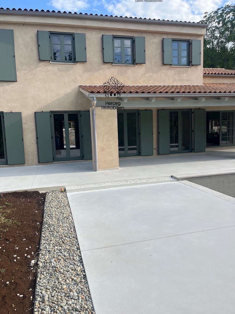 ISTRIA, GRAČIŠĆE – Villa nella natura