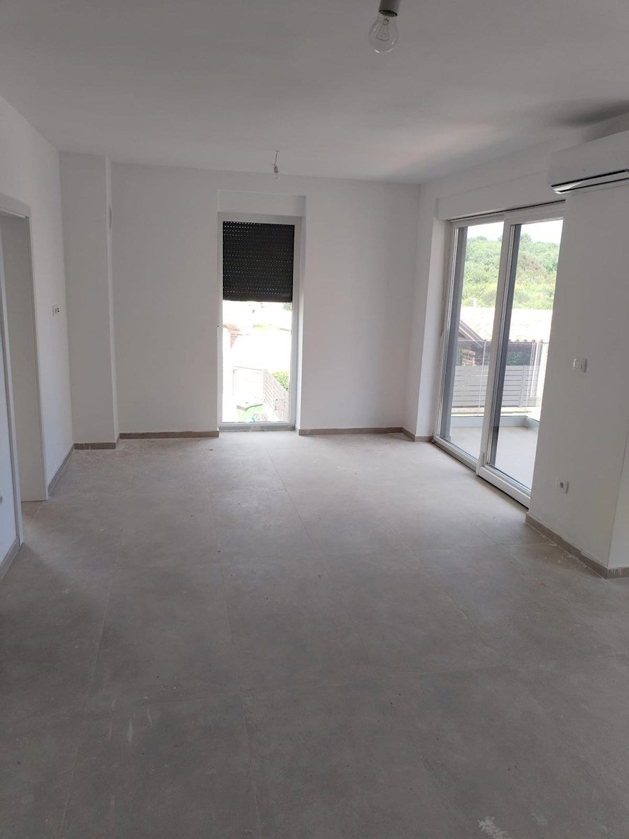 MEDULIN – Appartamento in vendita, vicino al mare