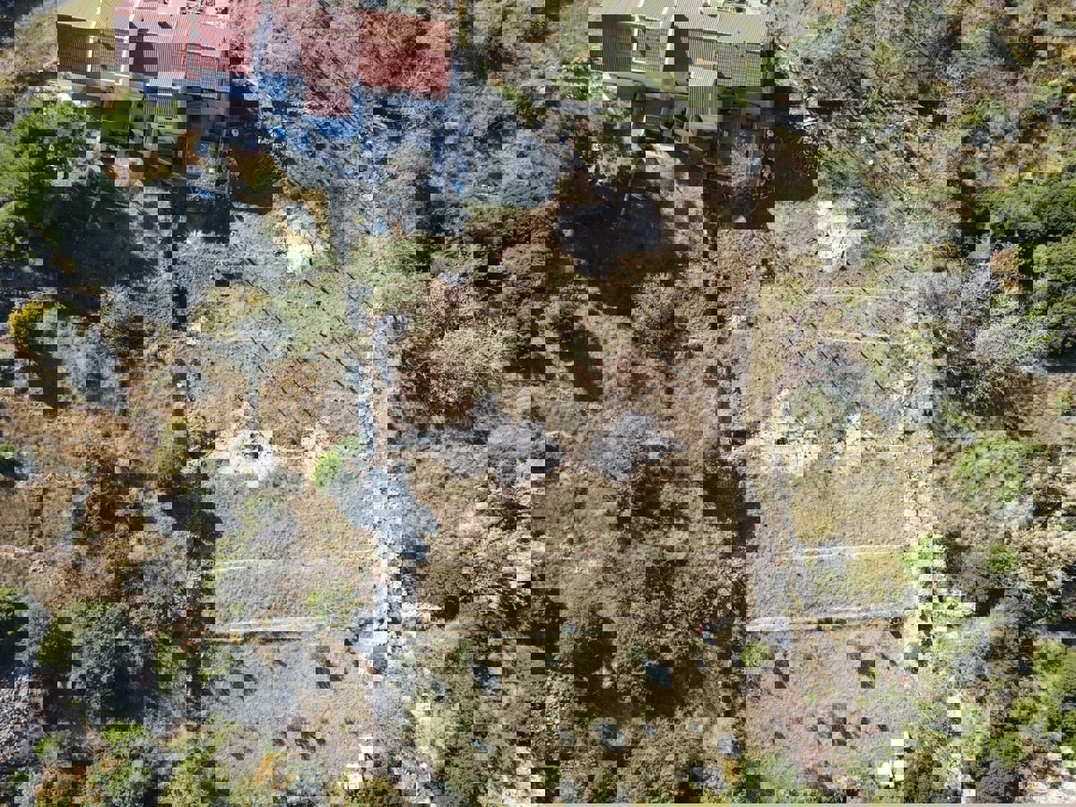 Vendita, Pag, Stara Novalja, terreno 1600 m²