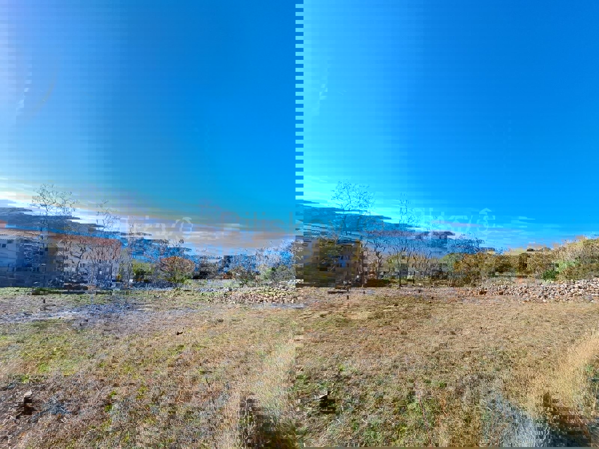 Vendita, Pag, Stara Novalja, terreno 1600 m²