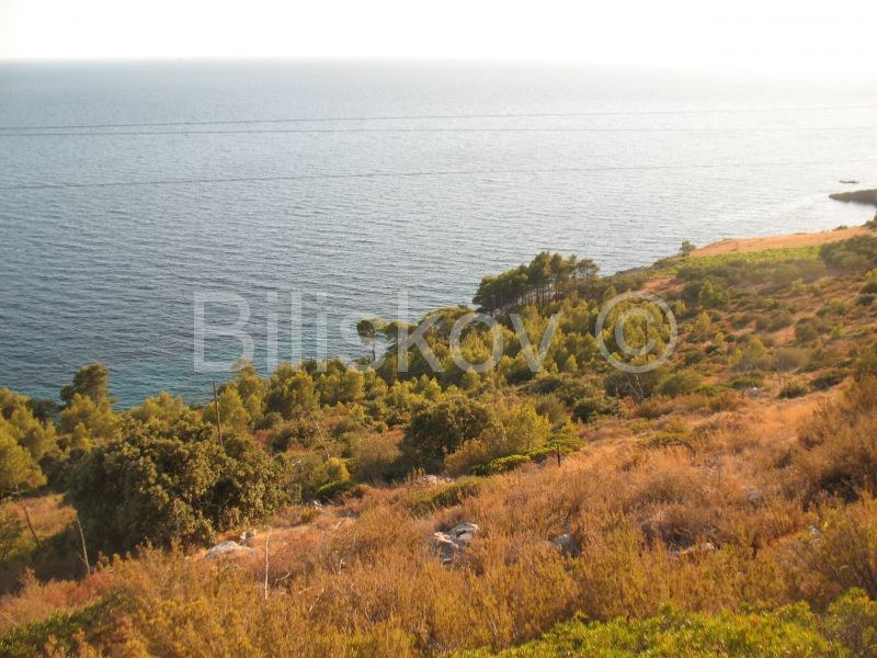 Hvar, edilizio - turistico