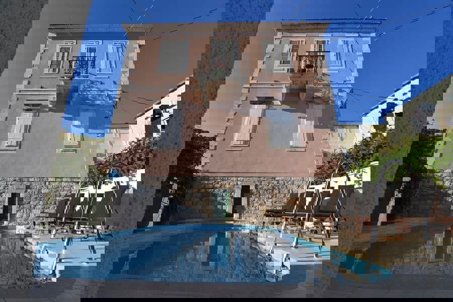 Proprietà unica proprio sul lungomare