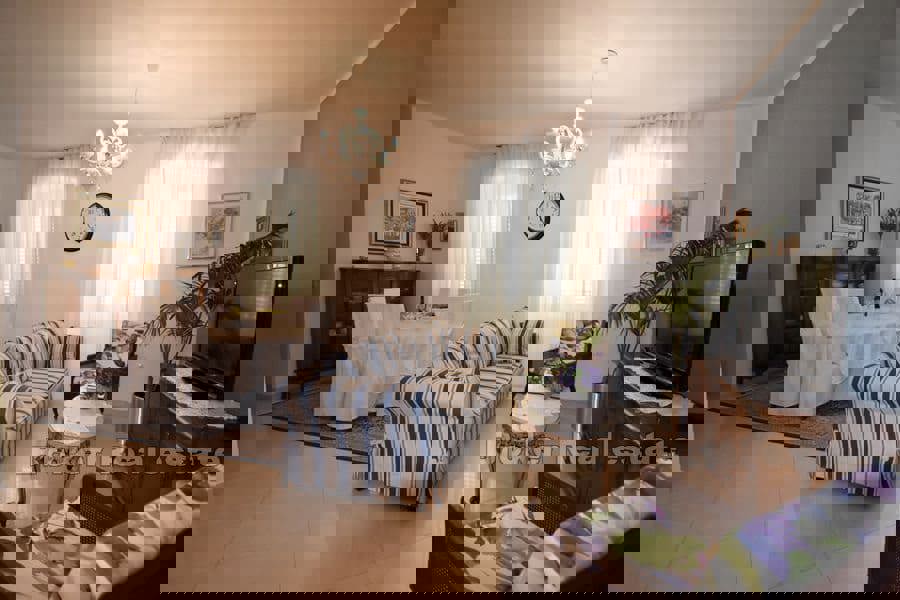 Proprietà unica proprio sul lungomare