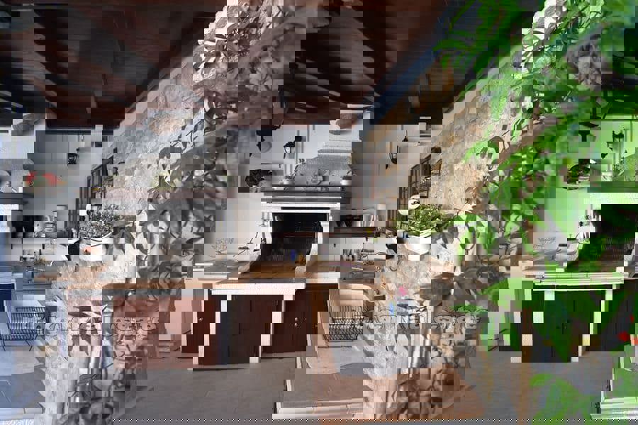 Proprietà unica proprio sul lungomare