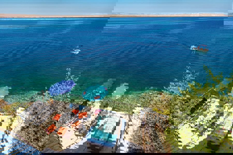 Affascinante casa in prima fila al mare