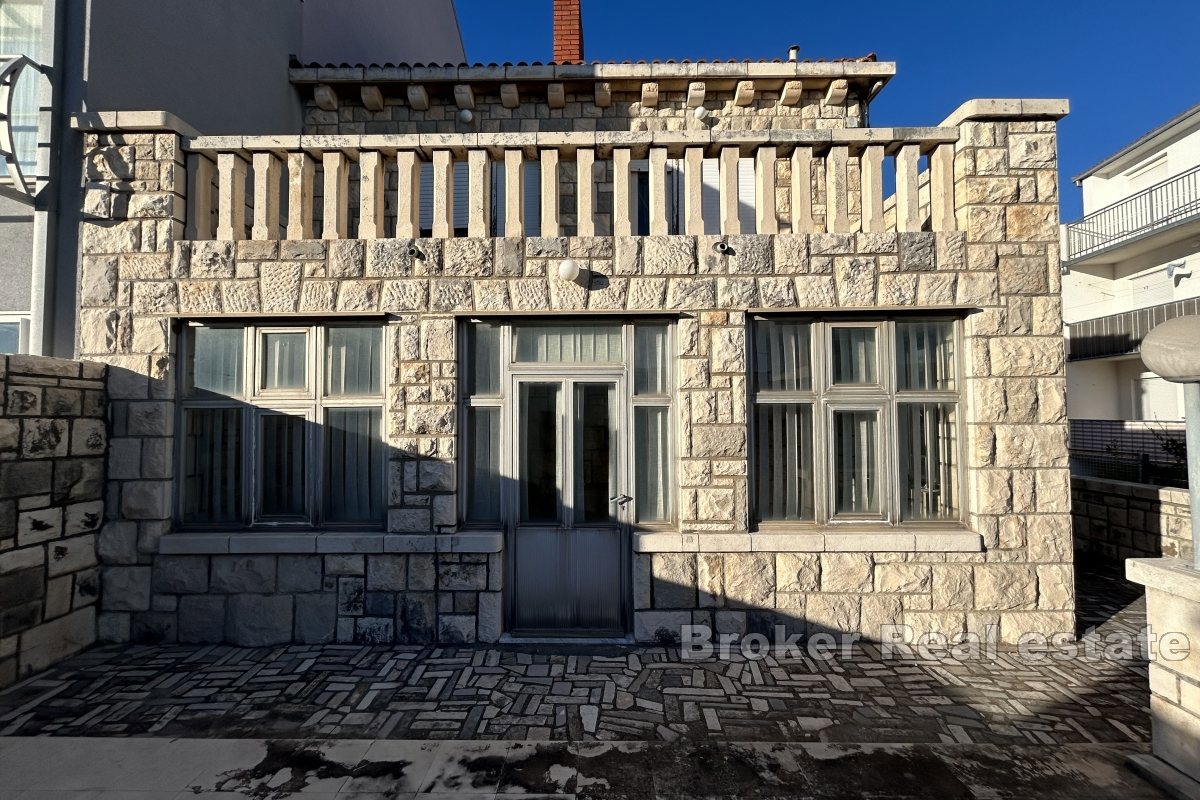 Bačvice - Casa a due piani con vista sul mare