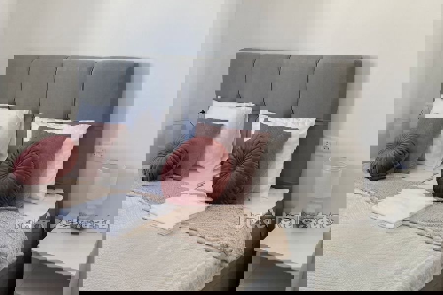 Appartamento trilocale con vista aperta sul mare