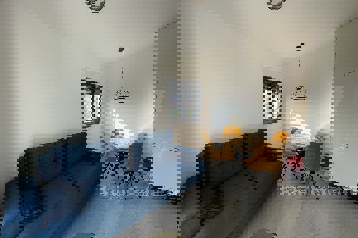 Moderno appartamento con una camera da letto