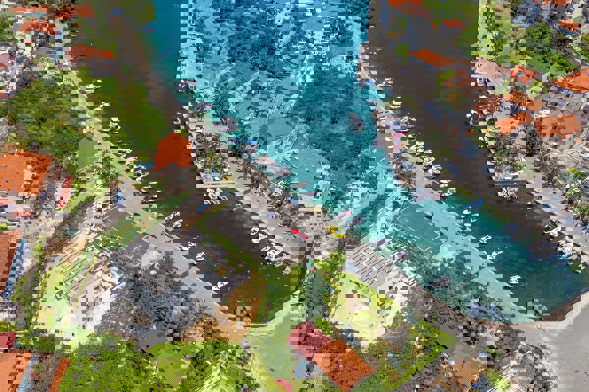 Villa in prima fila al mare