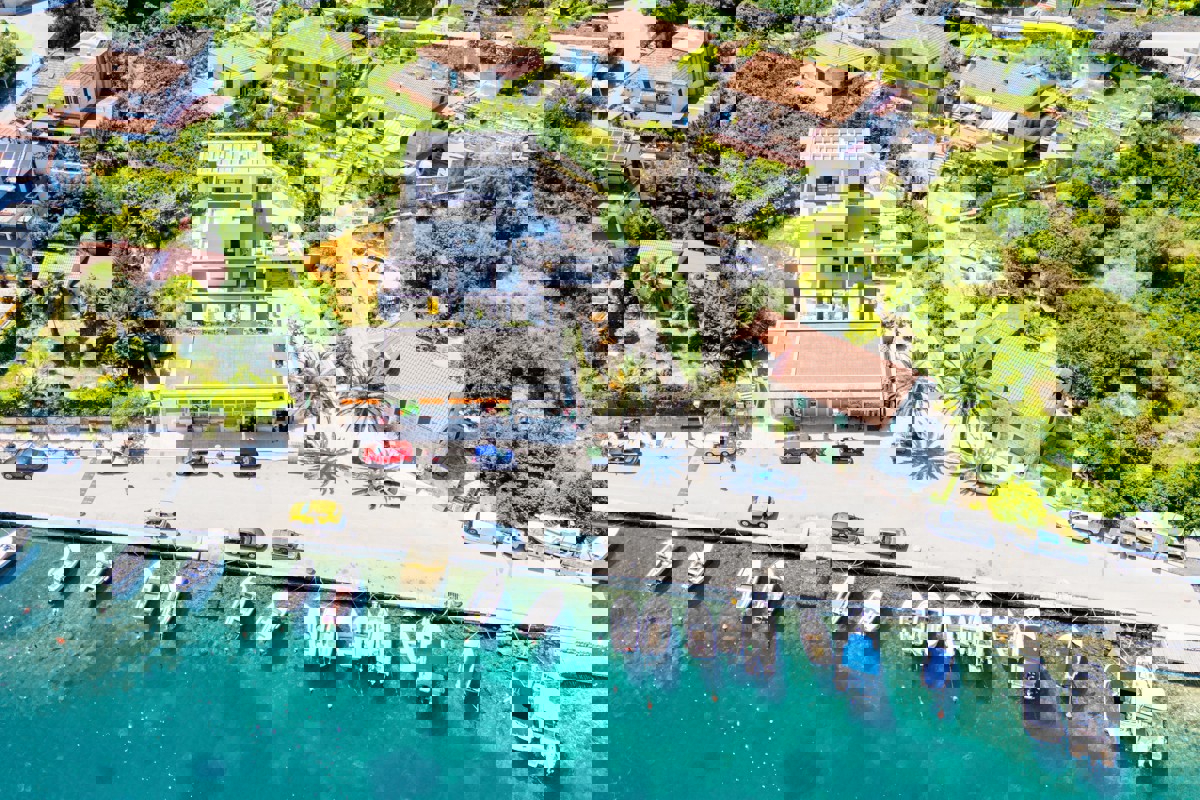 Villa in prima fila al mare