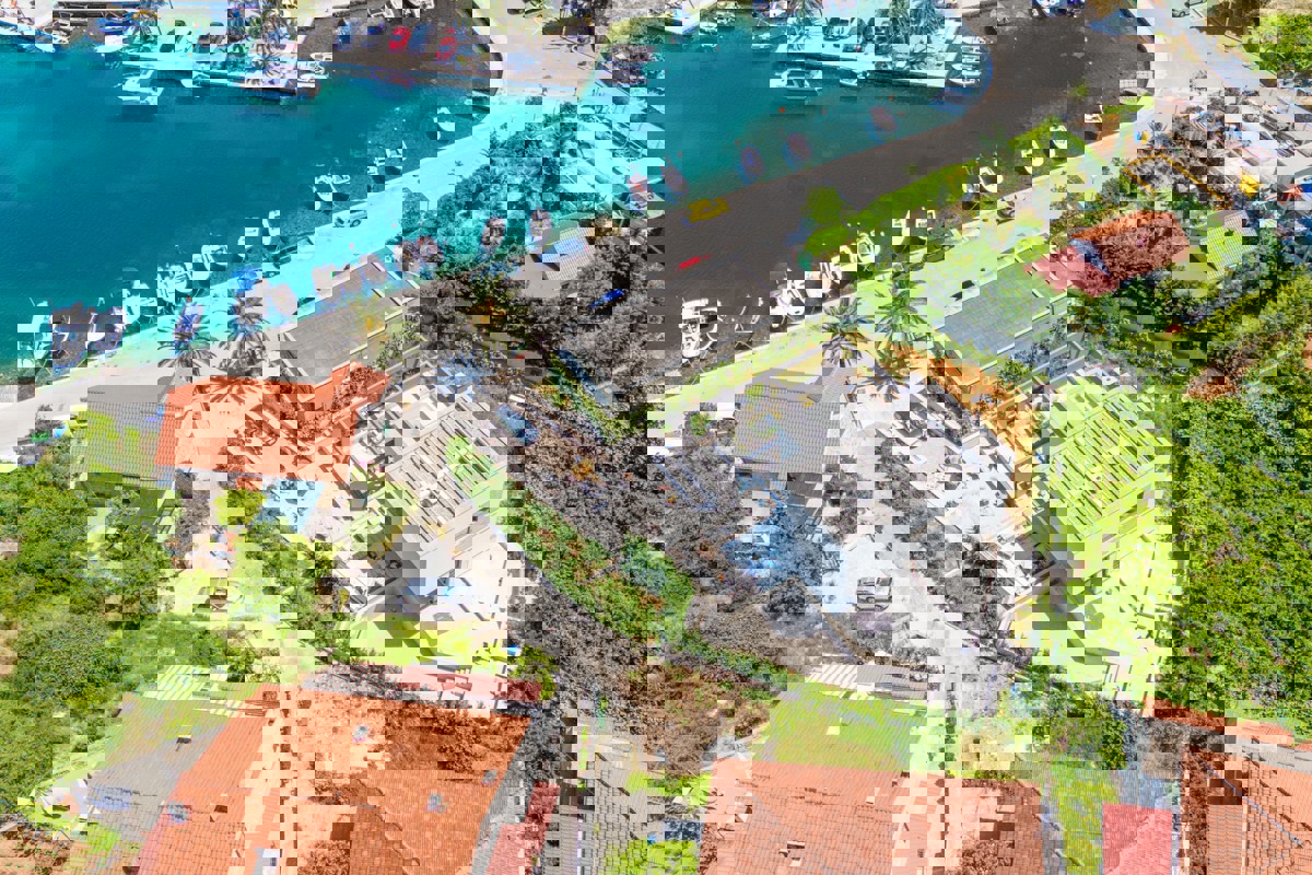 Villa in prima fila al mare