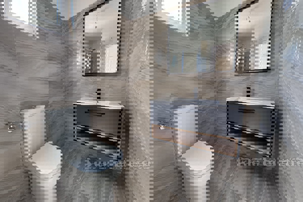 Proprietà funzionale con 3 appartamenti