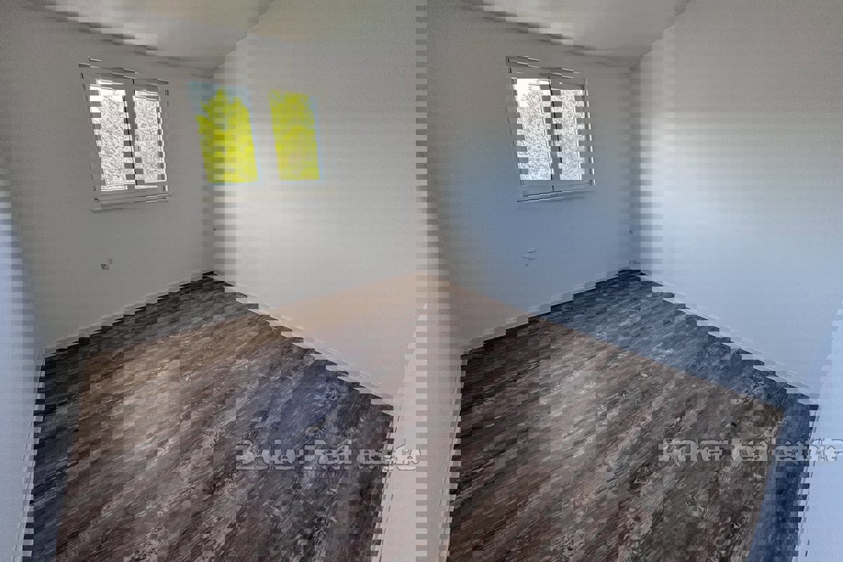 Proprietà funzionale con 3 appartamenti