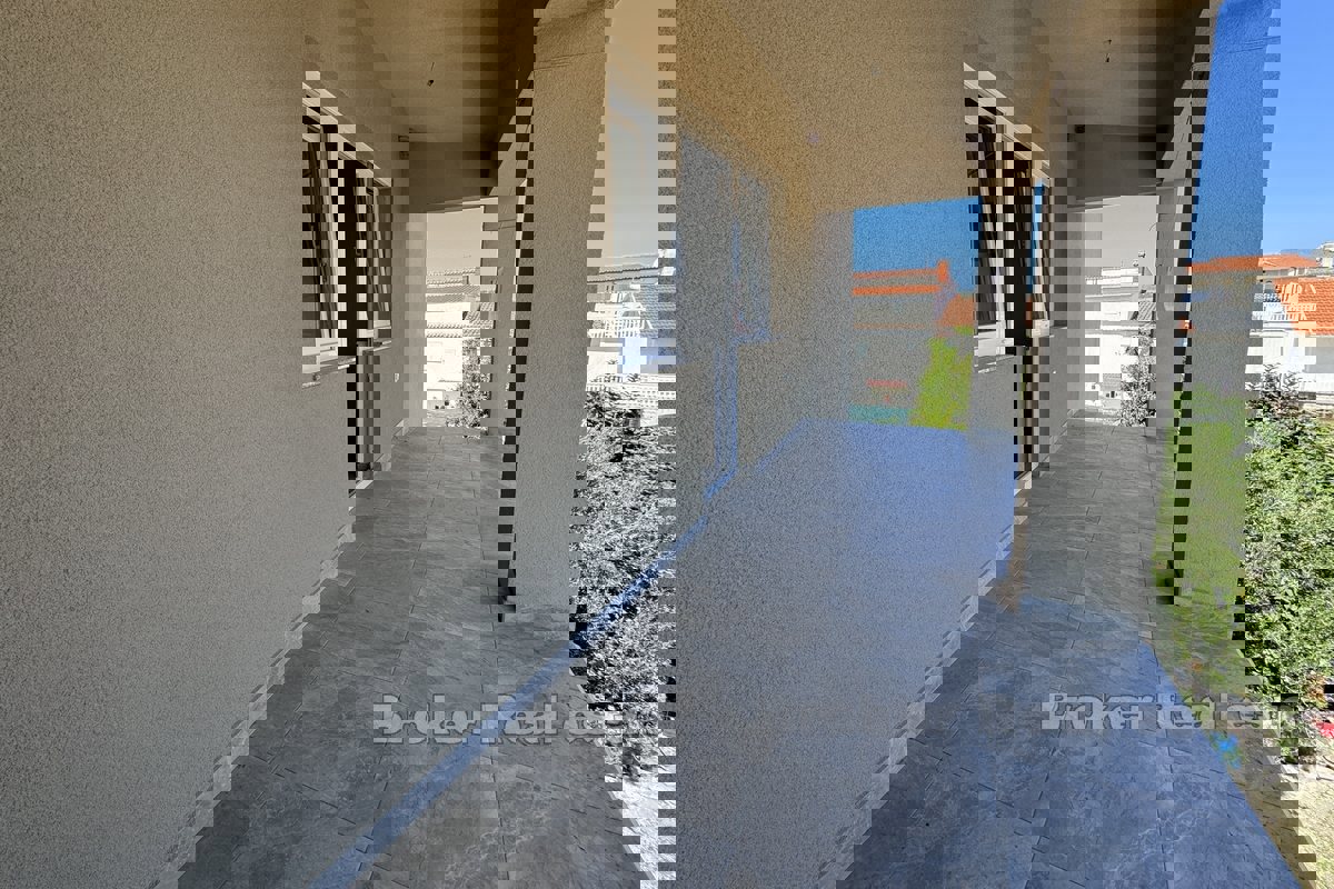 Proprietà funzionale con 3 appartamenti