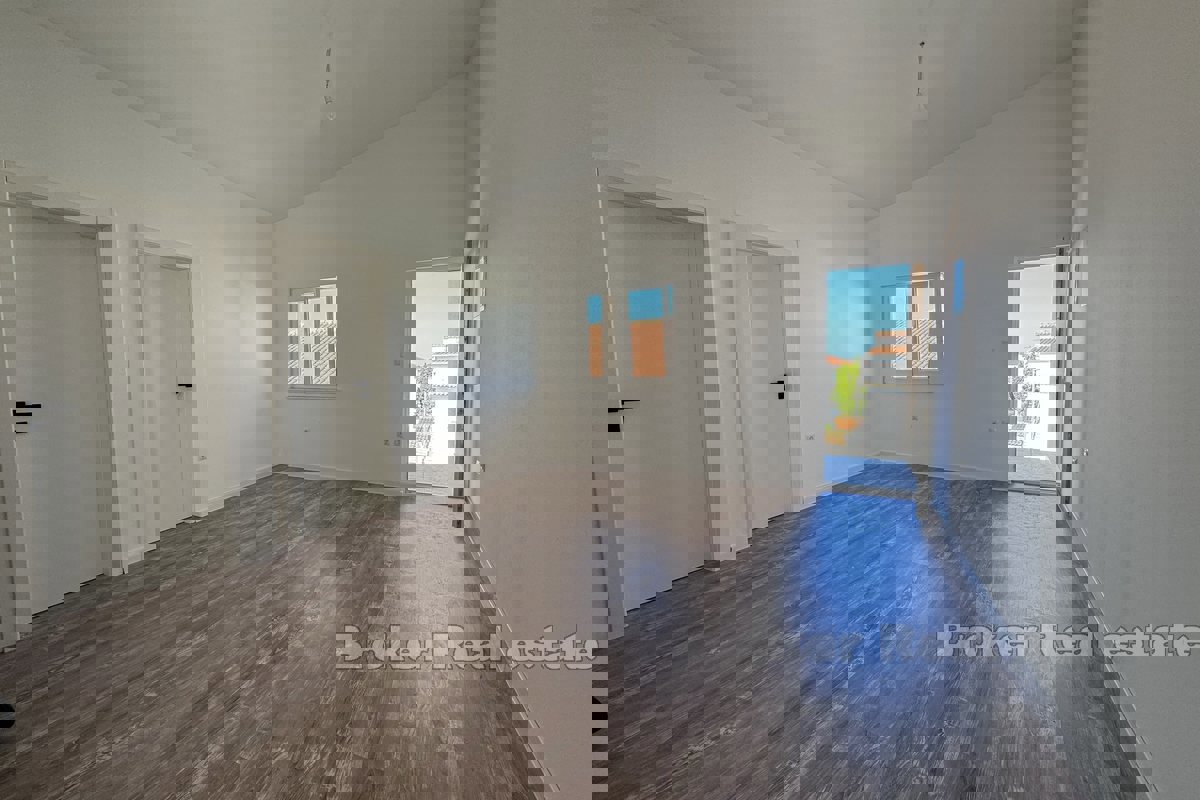 Proprietà funzionale con 3 appartamenti