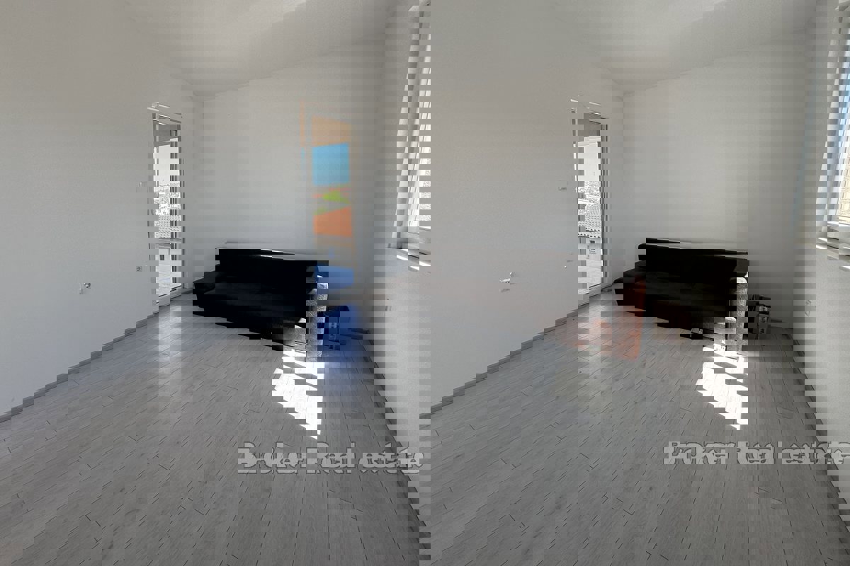 Proprietà funzionale con 3 appartamenti