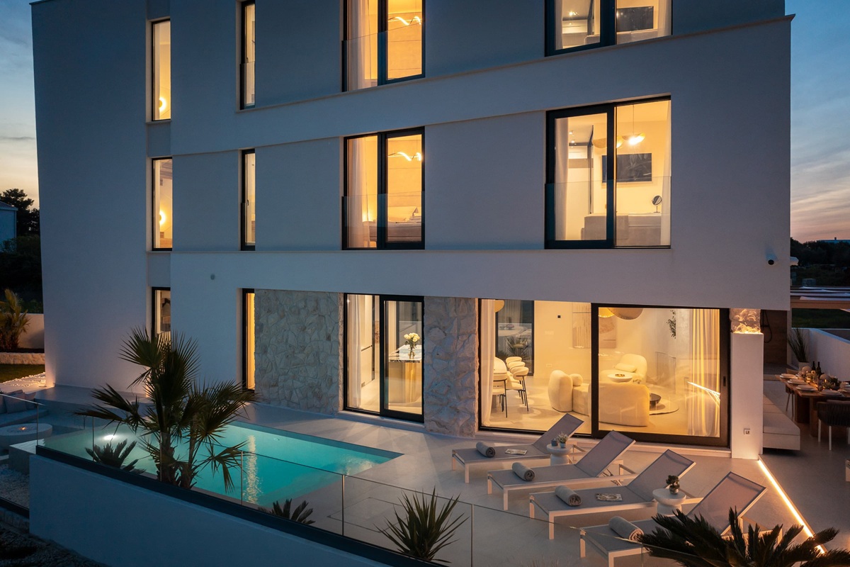 Villa sulla spiaggia, prima fila al mare