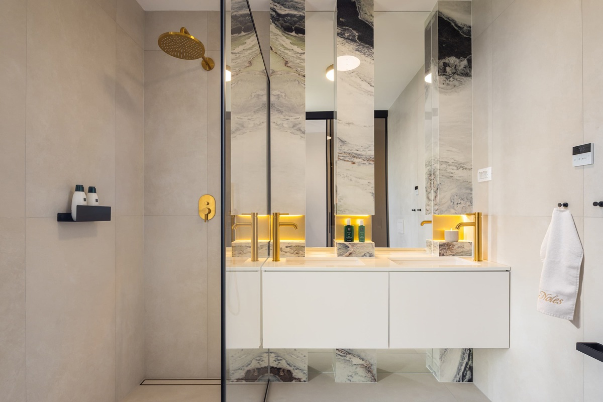 Villa sulla spiaggia, prima fila al mare