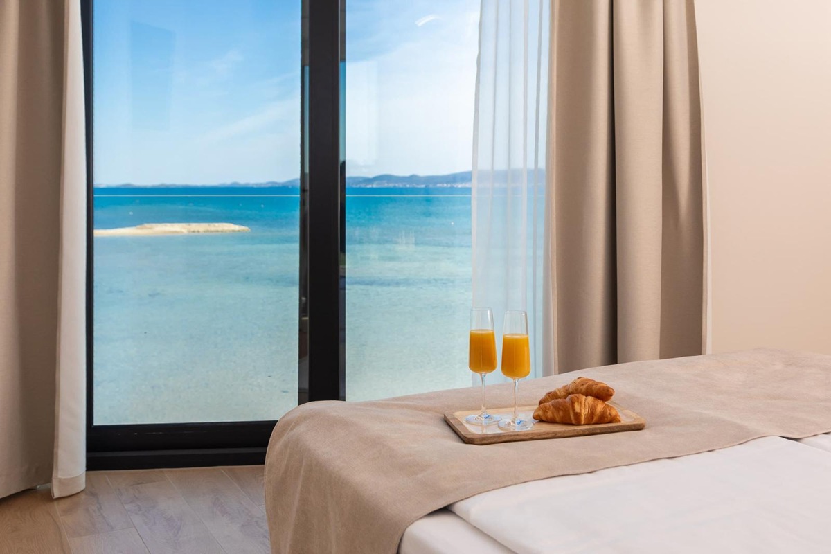 Villa sulla spiaggia, prima fila al mare