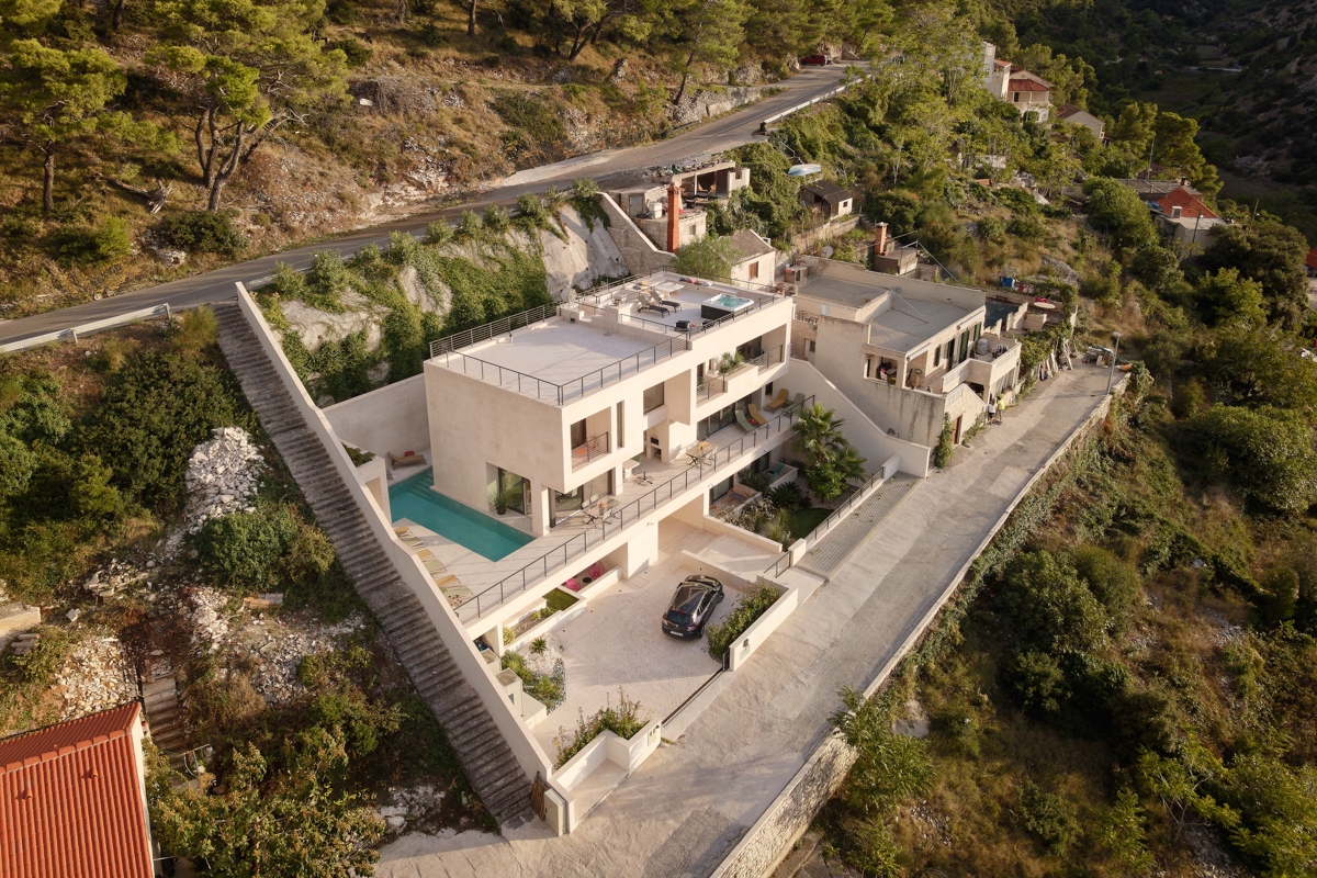 Villa di lusso con piscina e incantevole vista sul mare