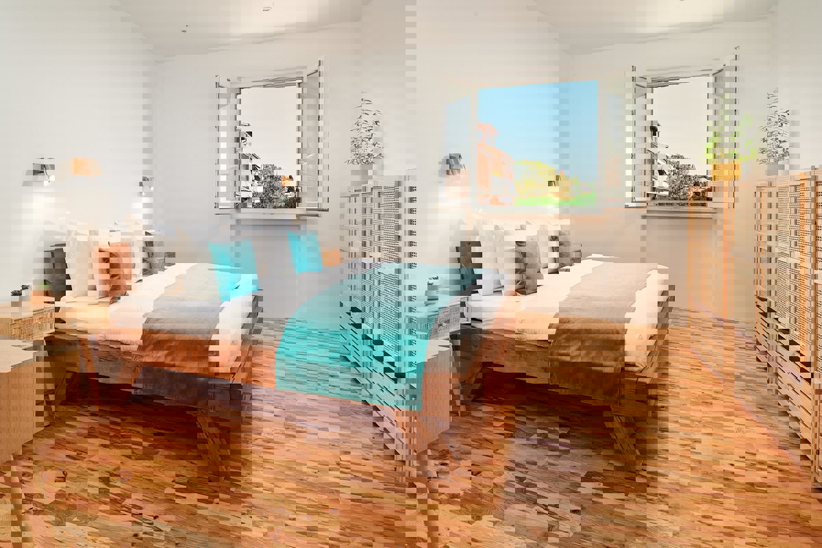 Trilocale con balcone, posizione prestigiosa