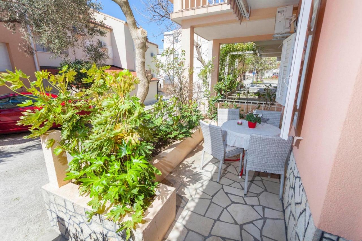 Palazzina con vista mare