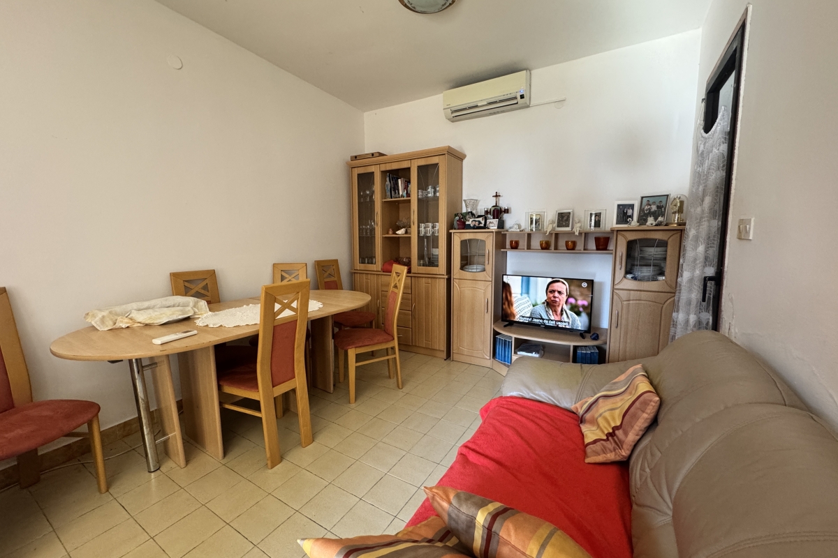 Casa al grezzo con vista mare