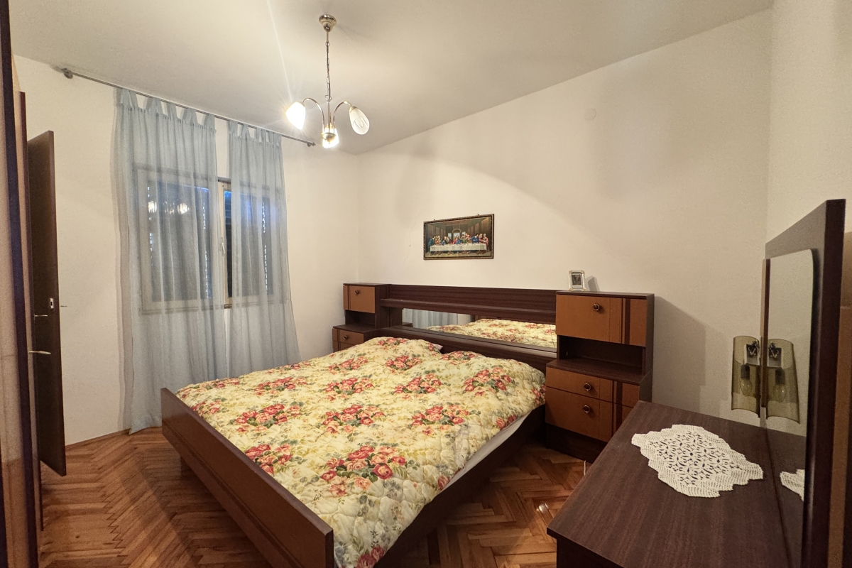 Casa al grezzo con vista mare