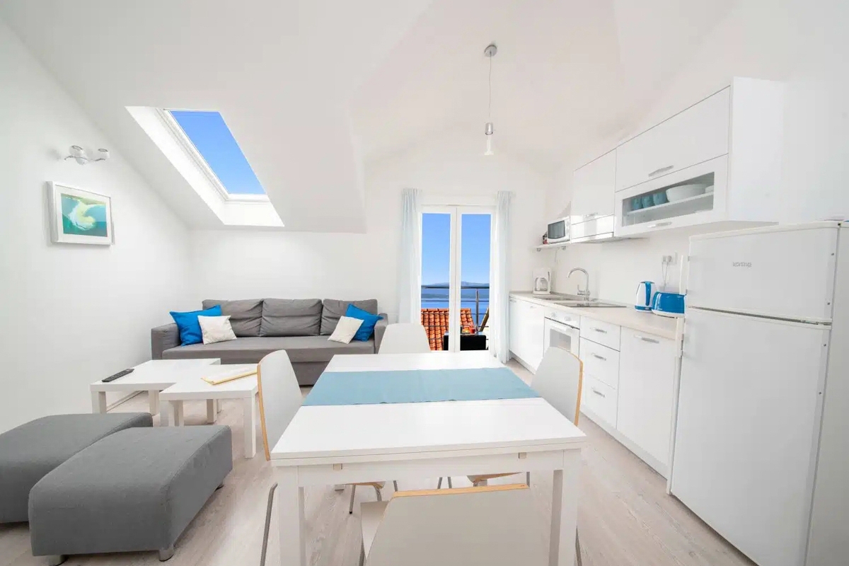 Villa con 4 unità e vista mare