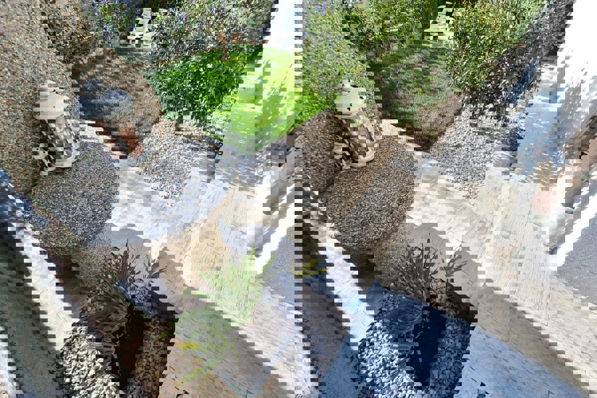 Appartamento con giardino e vista mare