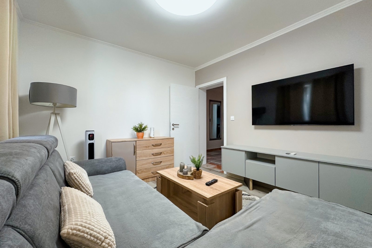 Appartamento con parcheggio in zona tranquilla