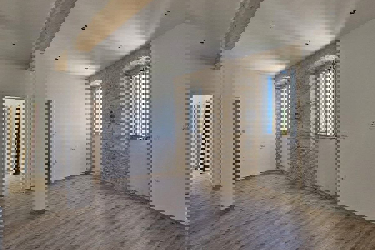 Confortevole appartamento in una casa in pietra