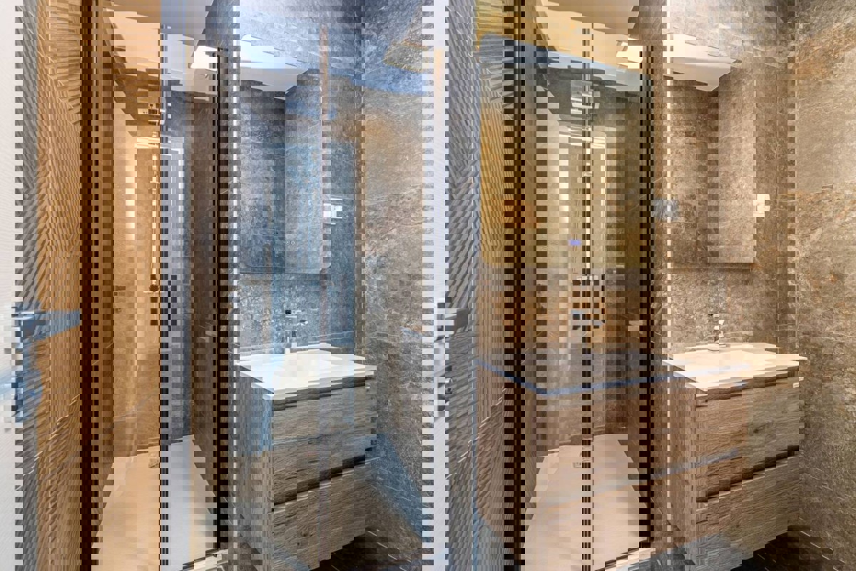 Villa con piscina in un ambiente tranquillo