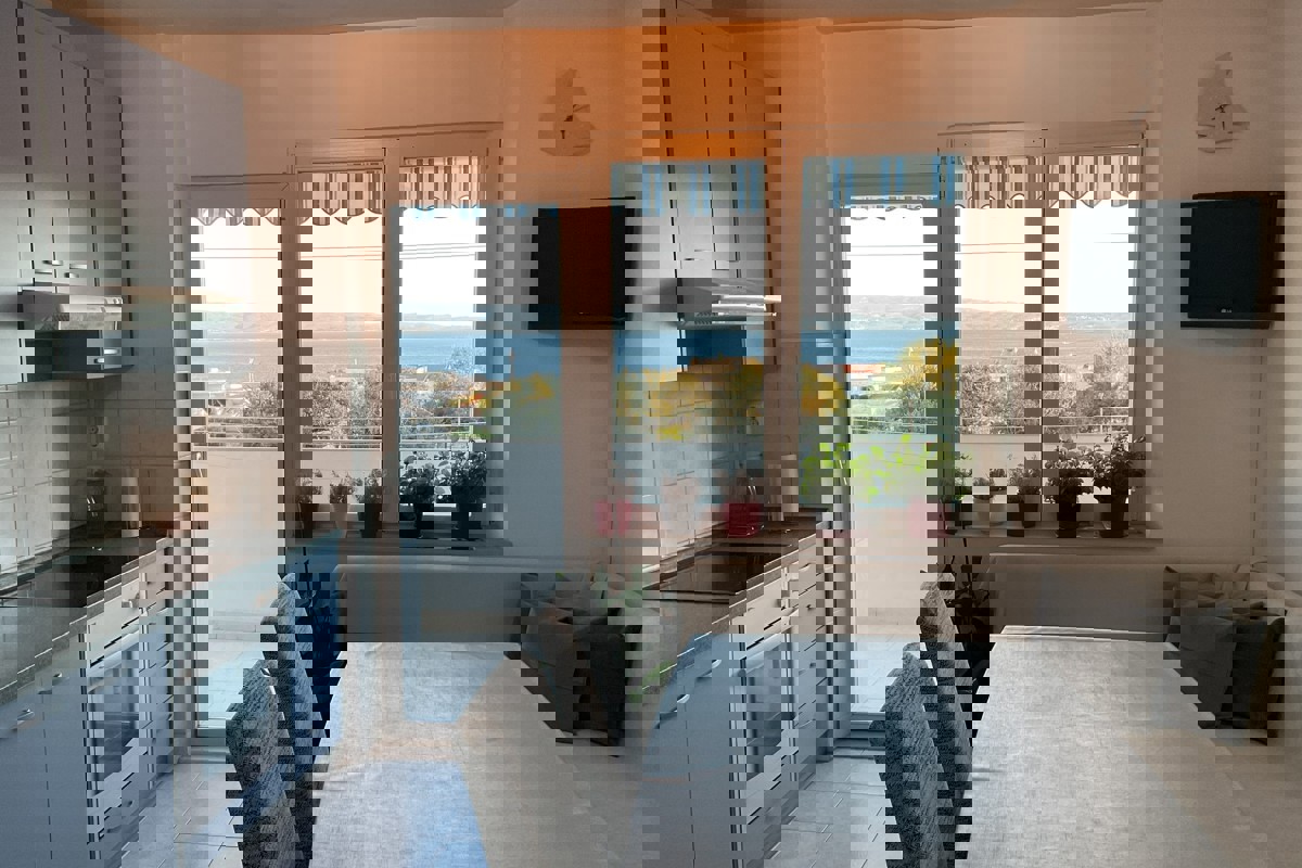 Appartamento con vista mare