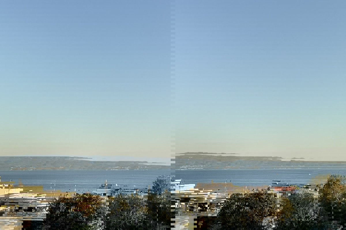 Appartamento con vista mare