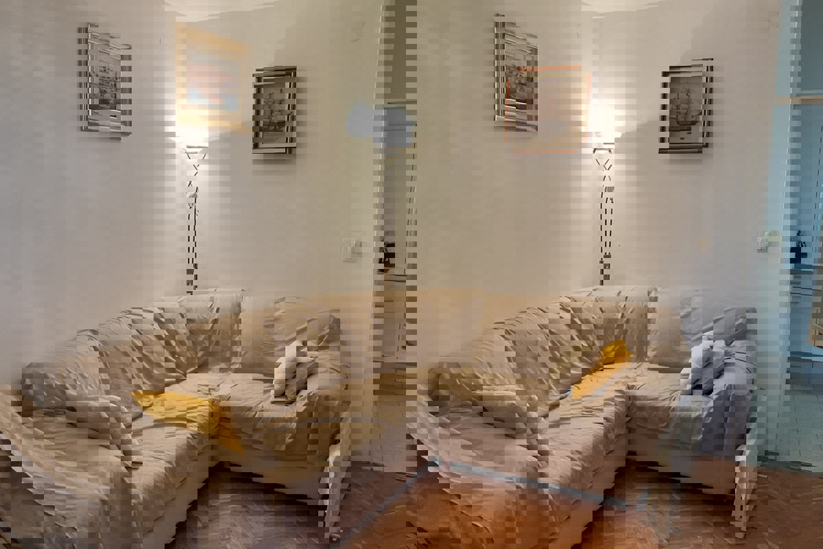 Appartamento con vista mare