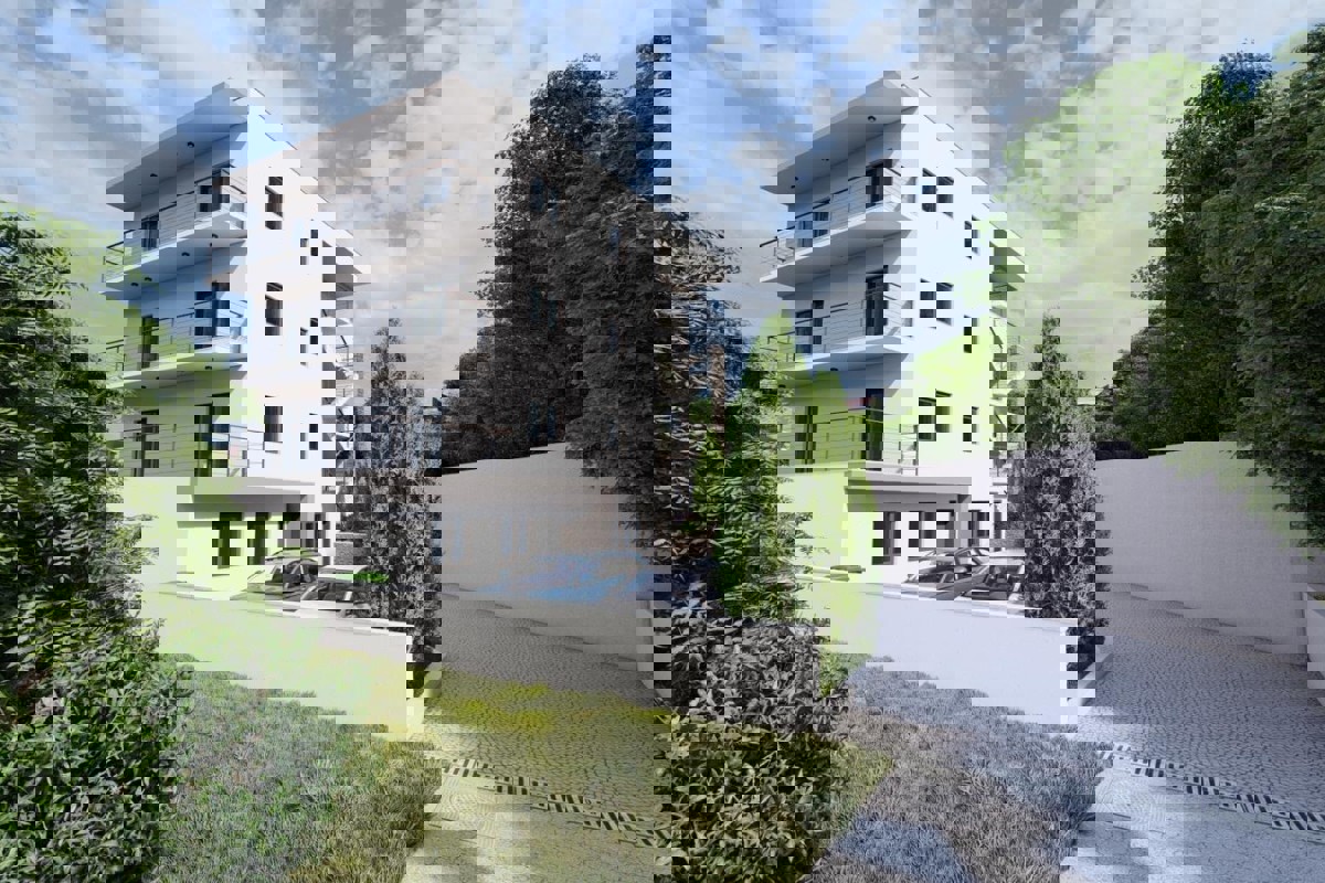 Appartamento con una camera da letto in un nuovo edificio