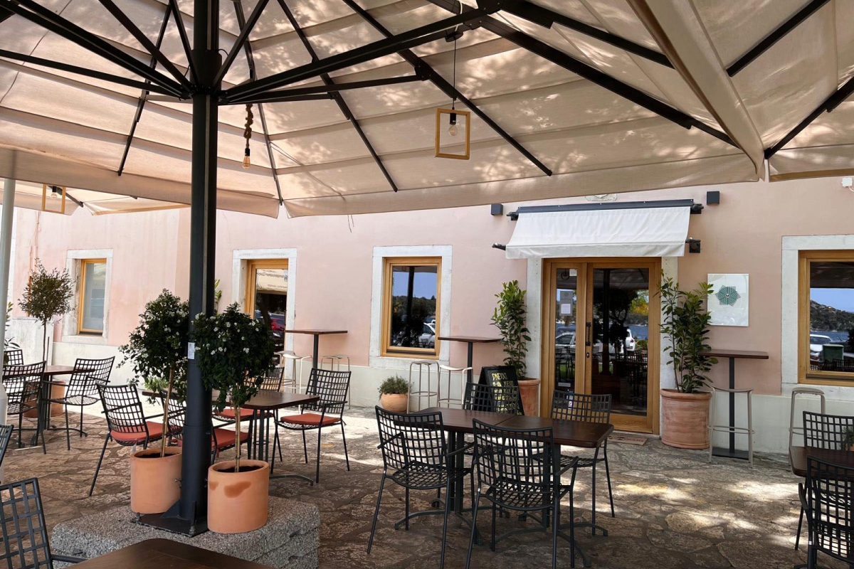 Ristorante in posizione eccezionale, con attività consolidata