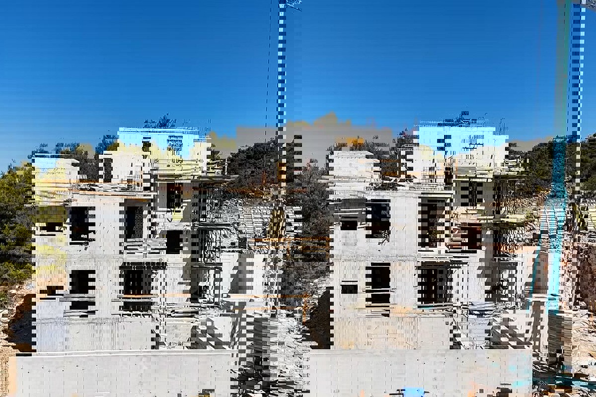 Appartamenti con due camere da letto in un complesso di lusso