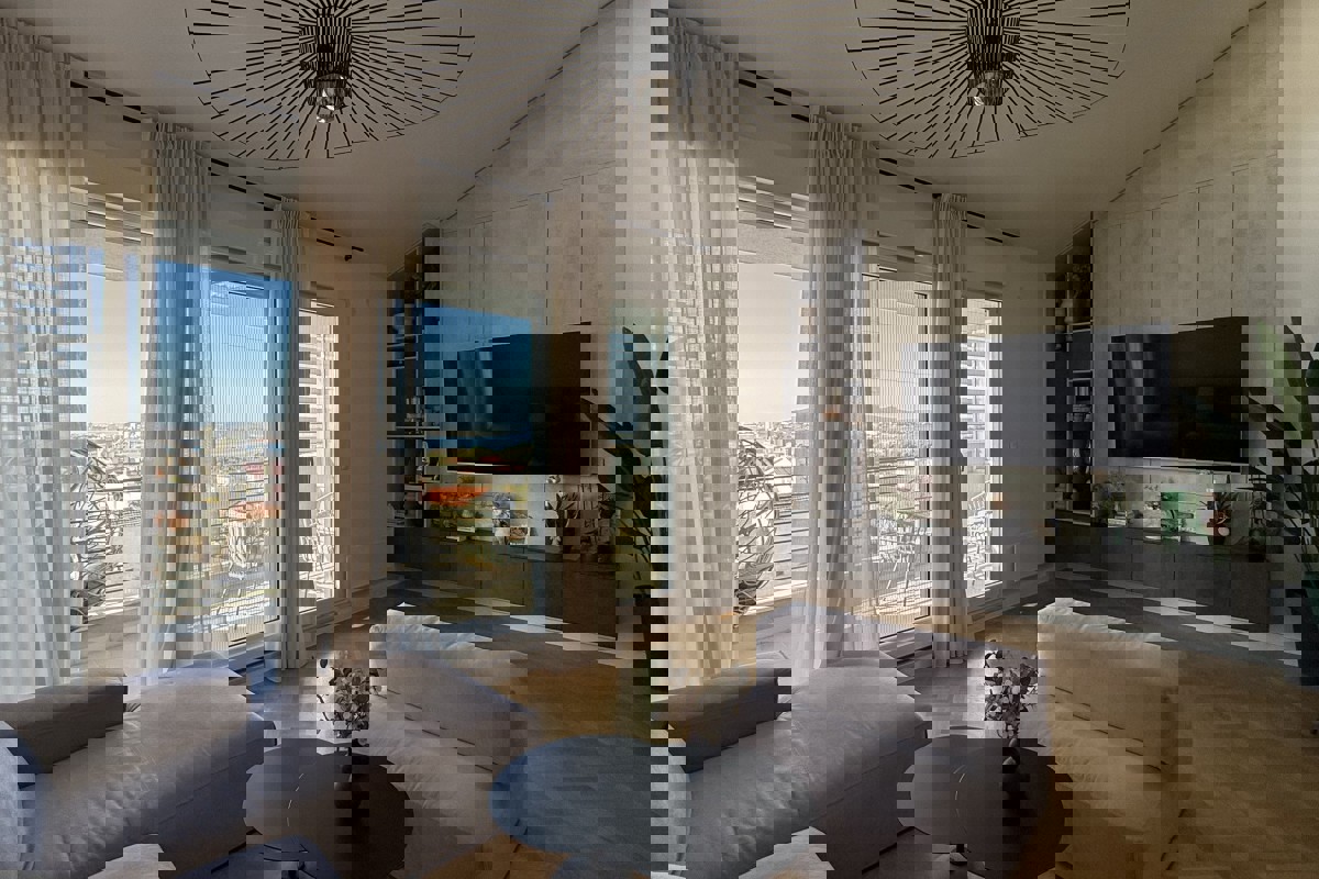 Appartamento arredato in stile moderno con vista mare