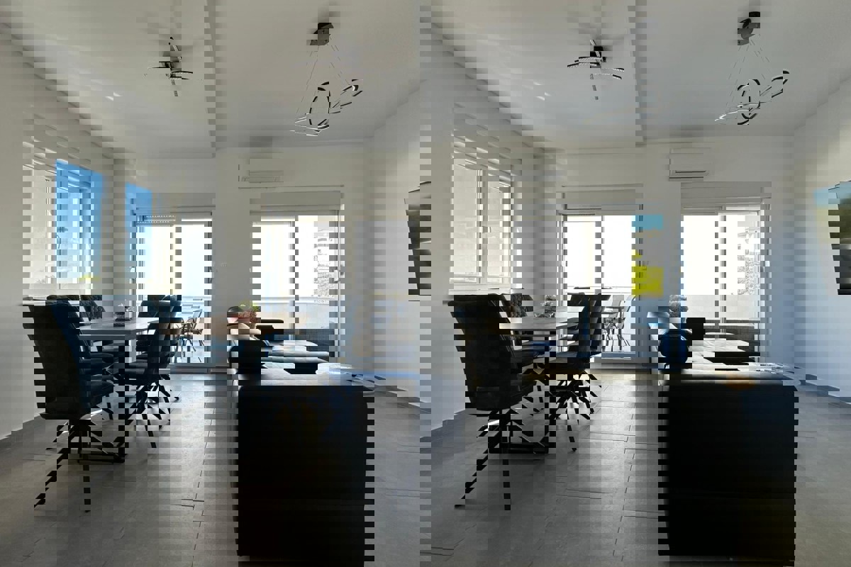 Appartamento duplex in un nuovo edificio con vista mare