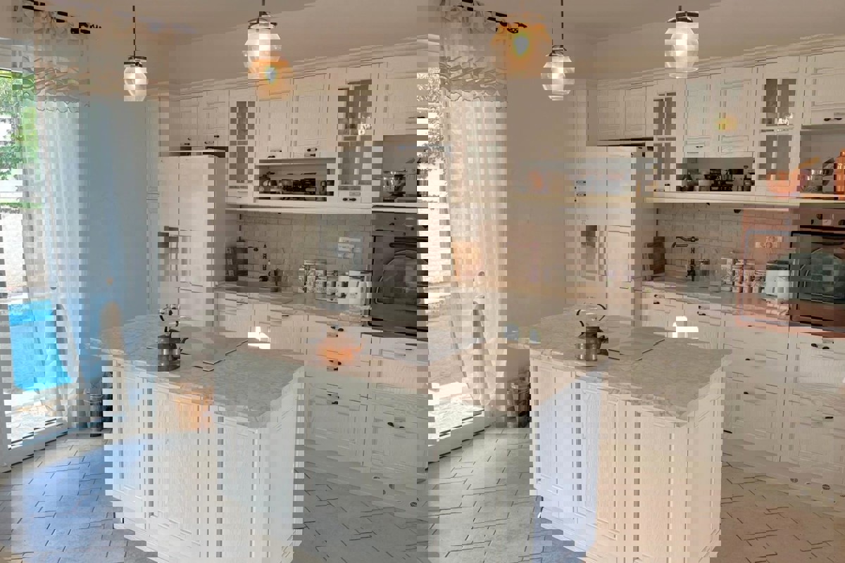 Casa mediterranea con piscina e cantina - vicino al mare