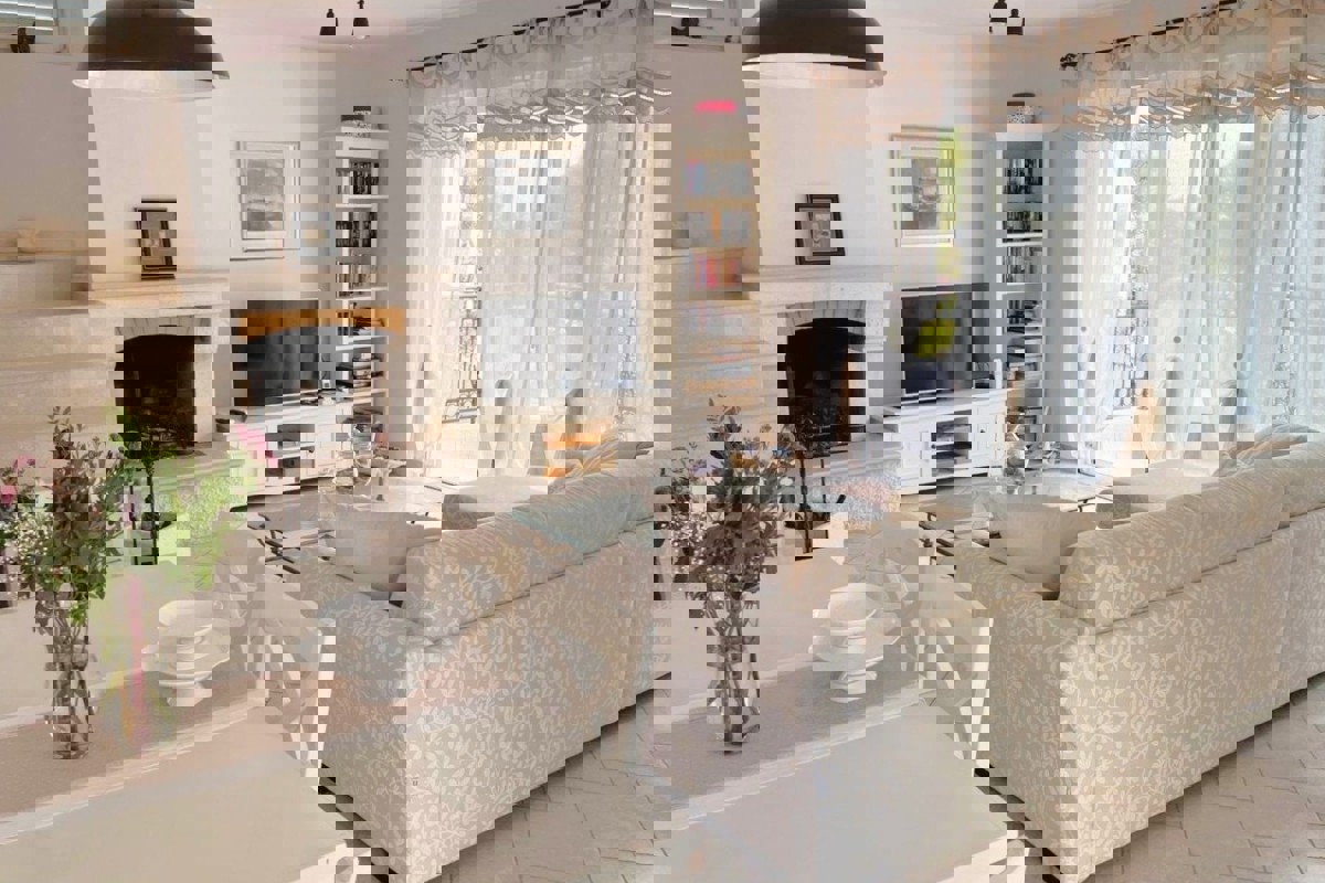 Casa mediterranea con piscina e cantina - vicino al mare