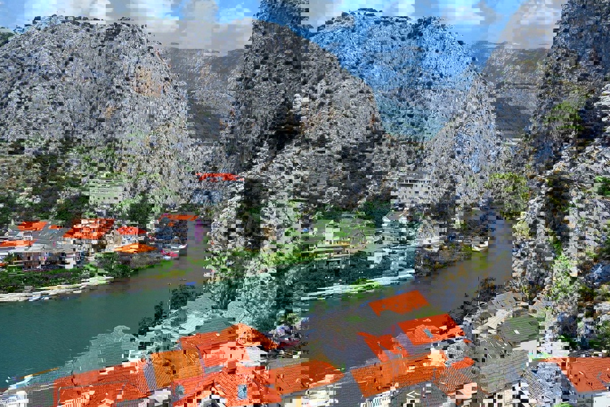 Casa in pietra nel cuore di Omiš