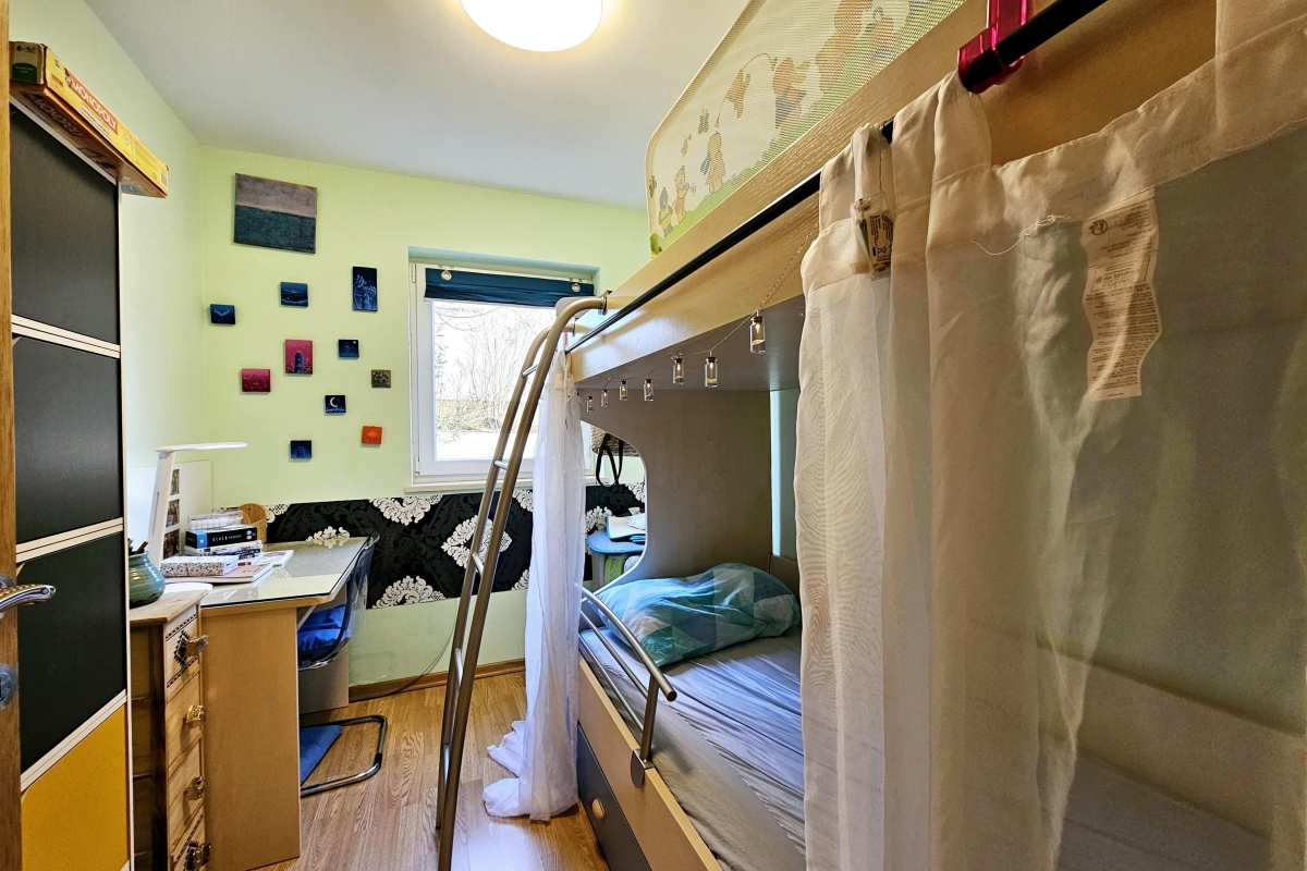 Appartamento con due camere da letto e ampio giardino