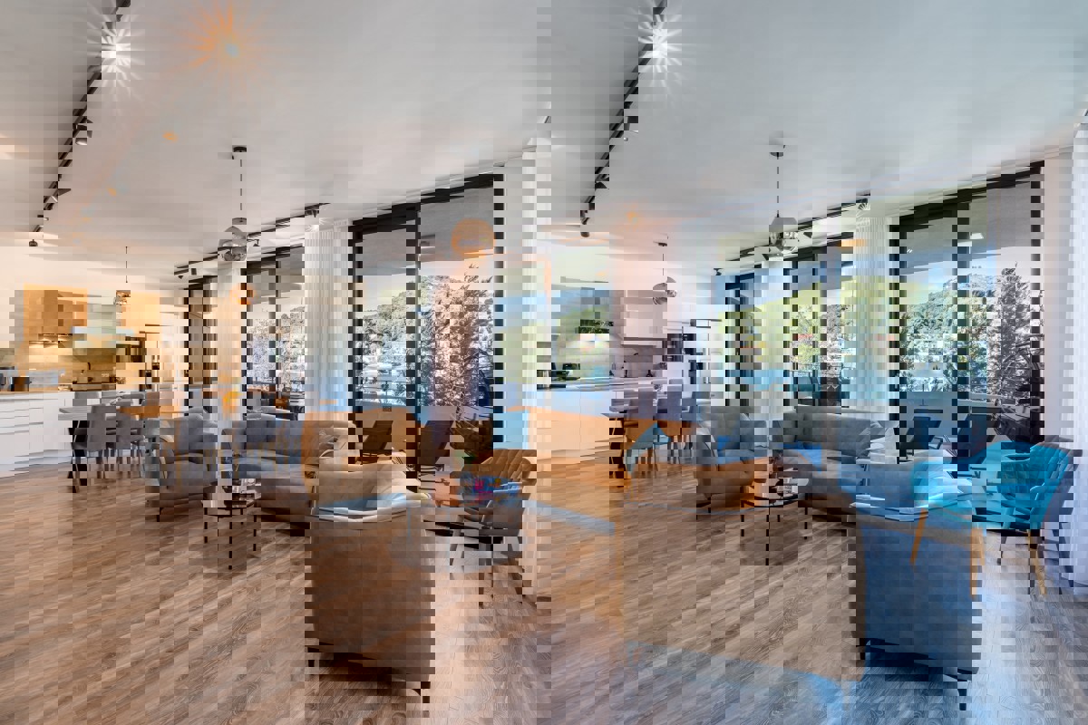 Appartamento in prima fila sul mare