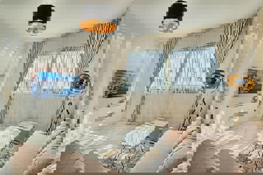 Villa di lusso con piscina riscaldata e vista mare