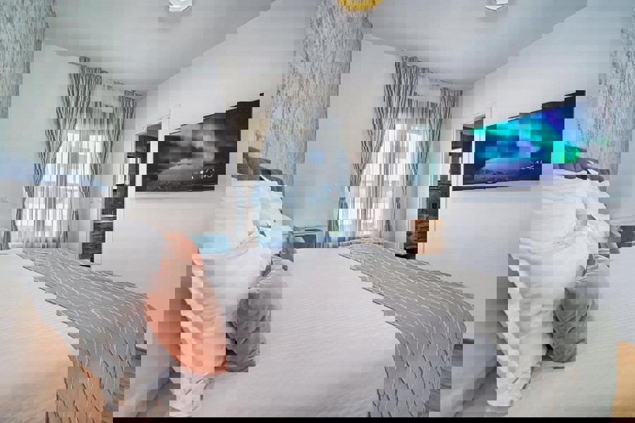 Villa di lusso con piscina riscaldata e vista mare